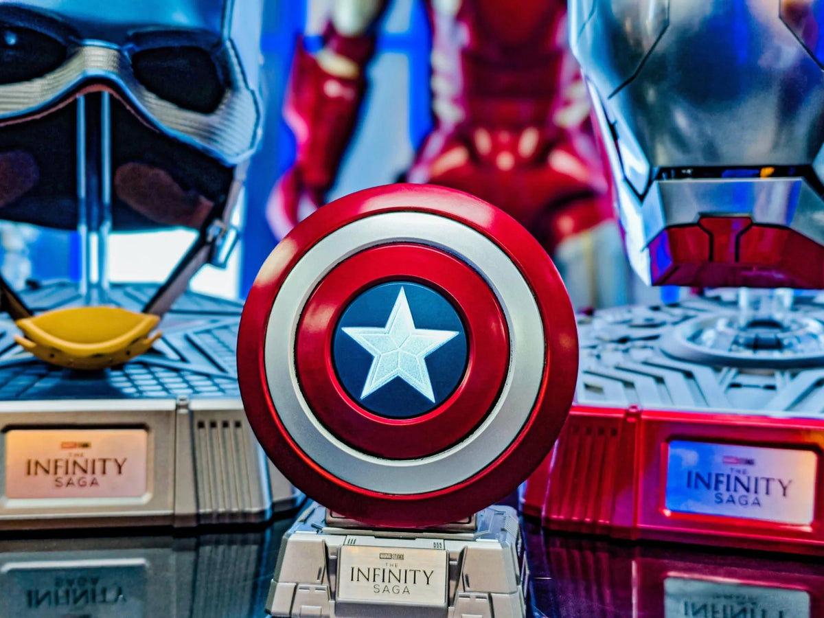 CAPTAIN AMERICA SHIELD BUST