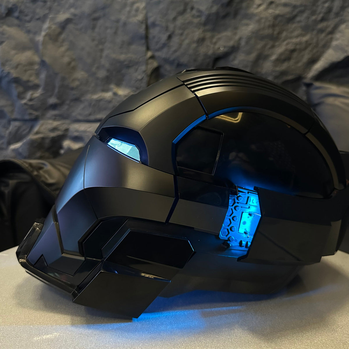 MK17 HEARTBREAKER IRON MAN HELMET
